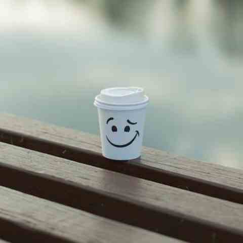 هوا هوای عشقه تب تب و تاب عشقه هوا هوای عشقه تب تب و تاب عشقه